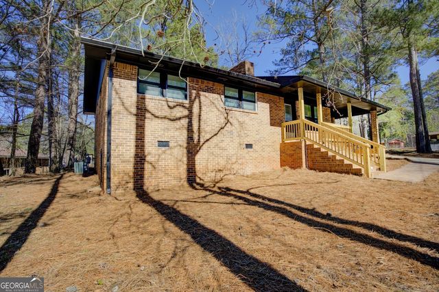 7225 Pineneedle Drive, Covington, GA 30014