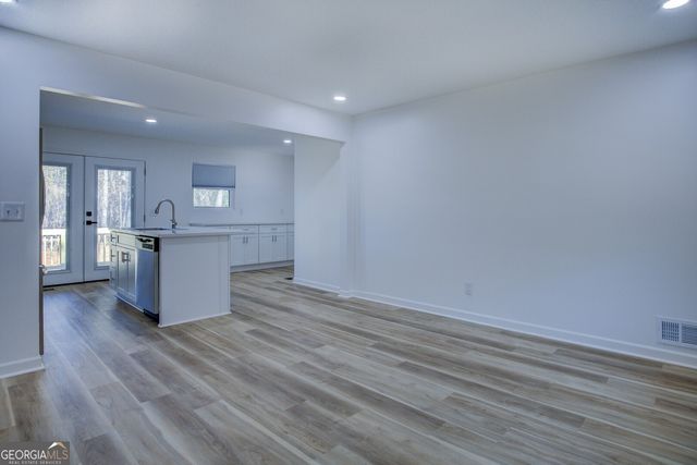 7225 Pineneedle Drive, Covington, GA 30014