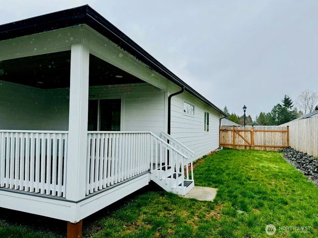 519 7th Avenue NW, Napavine, WA 98532
