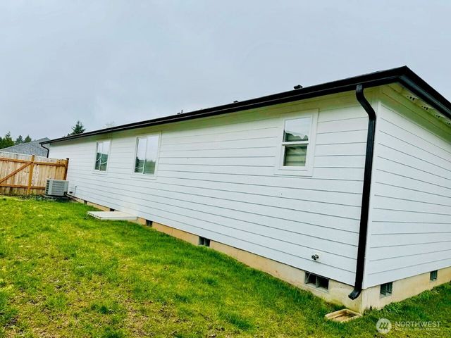 519 7th Avenue NW, Napavine, WA 98532