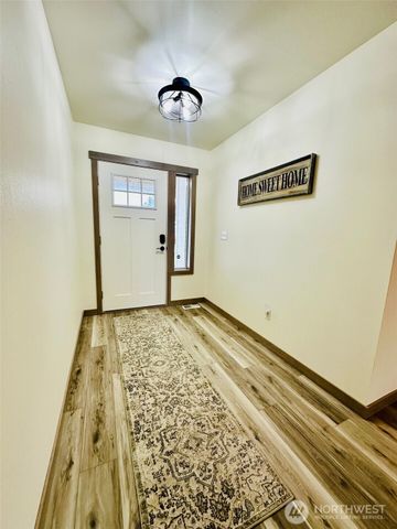 519 7th Avenue NW, Napavine, WA 98532