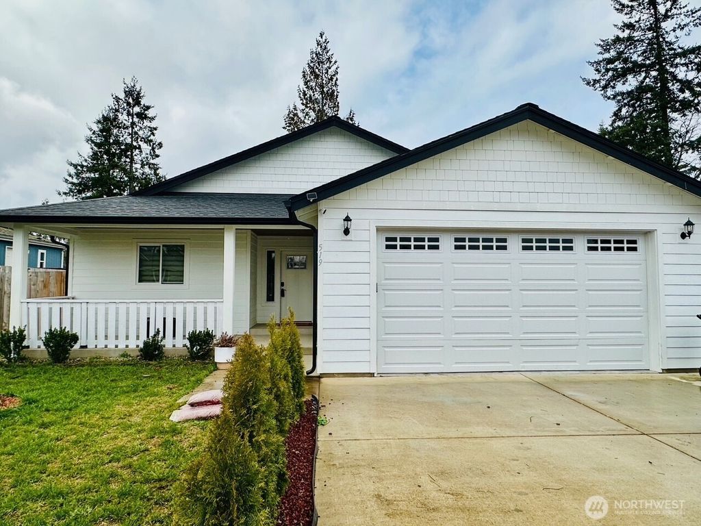 519 7th Avenue NW, Napavine, WA 98532