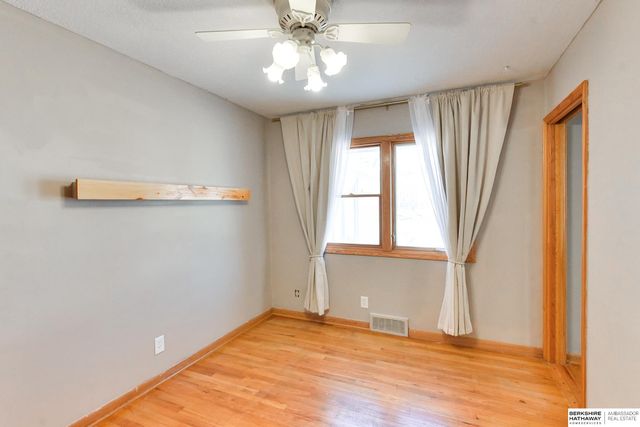 8110 Hascall Street, Omaha, NE 68124