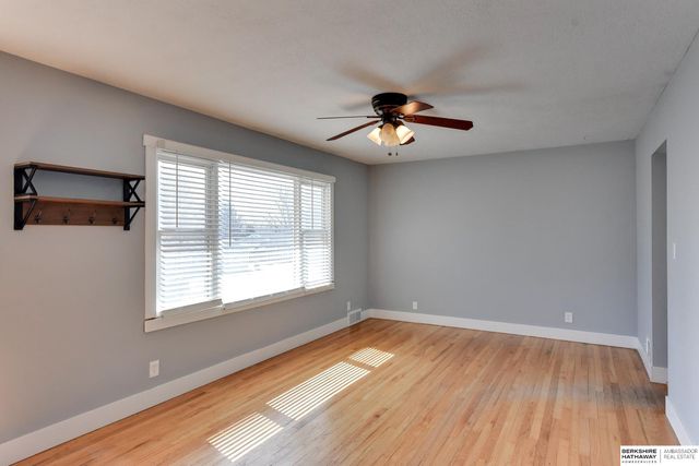 8110 Hascall Street, Omaha, NE 68124