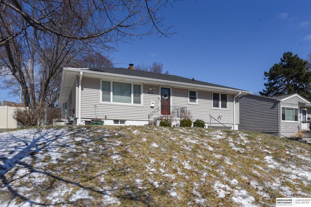 8110 Hascall Street, Omaha, NE 68124