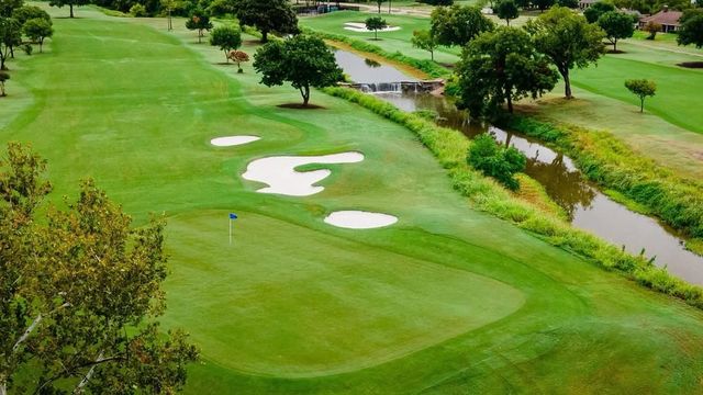 833 Oak Hollow Lane, Rockwall, TX 75087