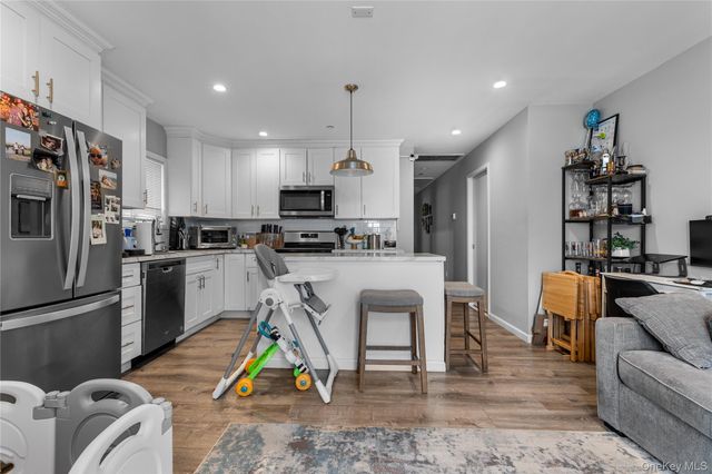 616 E Broadway 6F, Long Beach, NY 11561