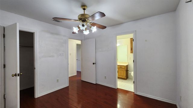 1526 Silverleaf Drive, Carrollton, TX 75007