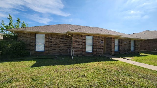 1526 Silverleaf Drive, Carrollton, TX 75007