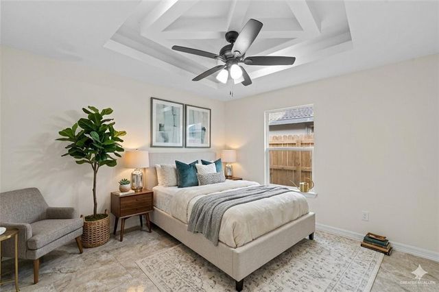 617 Tower Oak Drive, Alamo, TX 78516