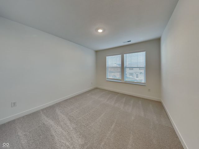 11831 Moorfield Lane, Indianapolis, IN 46235