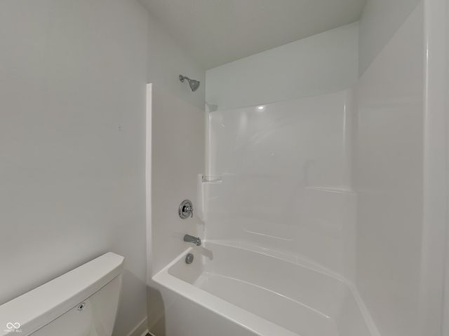 11831 Moorfield Lane, Indianapolis, IN 46235