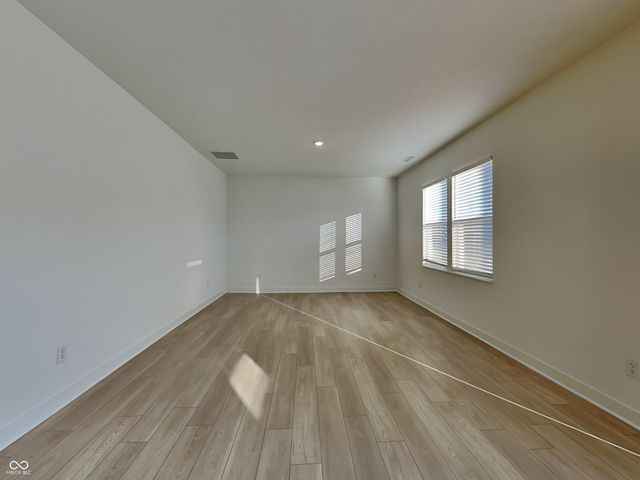 11831 Moorfield Lane, Indianapolis, IN 46235