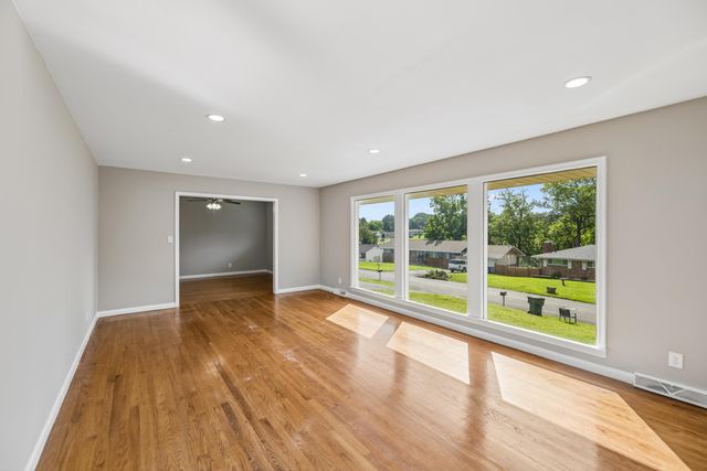 4810 Fairwood Lane, Chattanooga, TN 37416