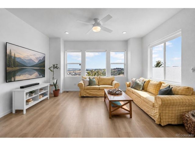 17664 Prairie Peak Trl, Parker, CO 80134