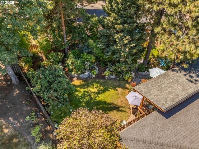 725 Nw MAWRCREST Dr, Gresham, OR 97030
