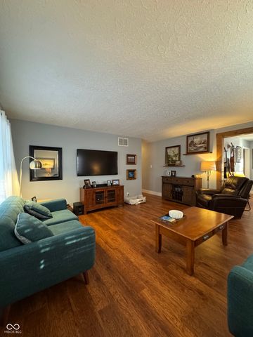 2247 W Coil Street, Indianapolis, IN 46260