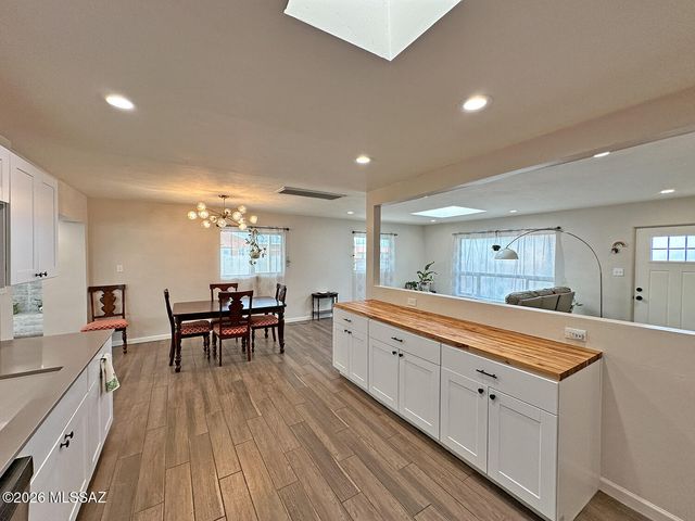 249 S Tucson Boulevard, Tucson, AZ 85716