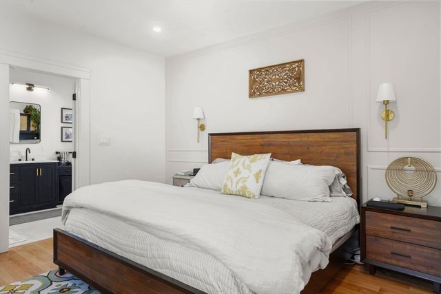4 Fairlee St, Somerville, MA 02144