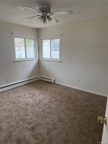 40 Pinewood Drive, Shirley, NY 11967