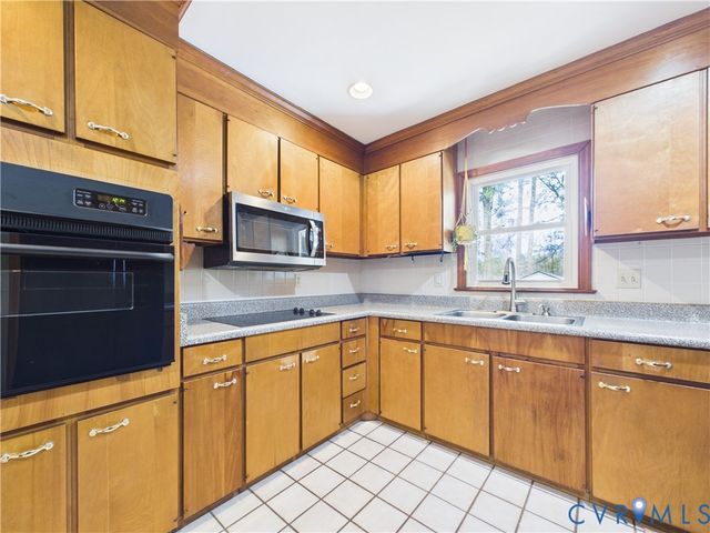 1637 Forest Glenn Cir, Chesterfield, VA 23836