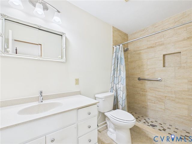 1637 Forest Glenn Cir, Chesterfield, VA 23836