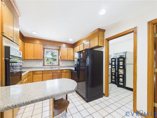 1637 Forest Glenn Cir, Chesterfield, VA 23836