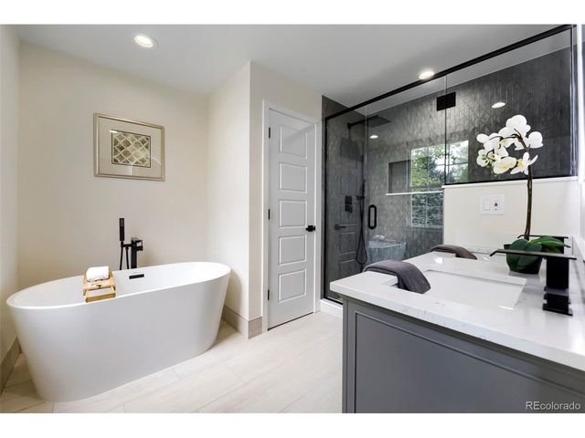 7662 S Johnson St, Littleton, CO 80127
