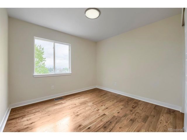 7662 S Johnson St, Littleton, CO 80127