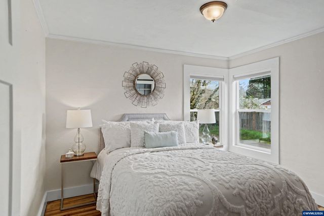 1745 SW 53rd St, Corvallis, OR 97333