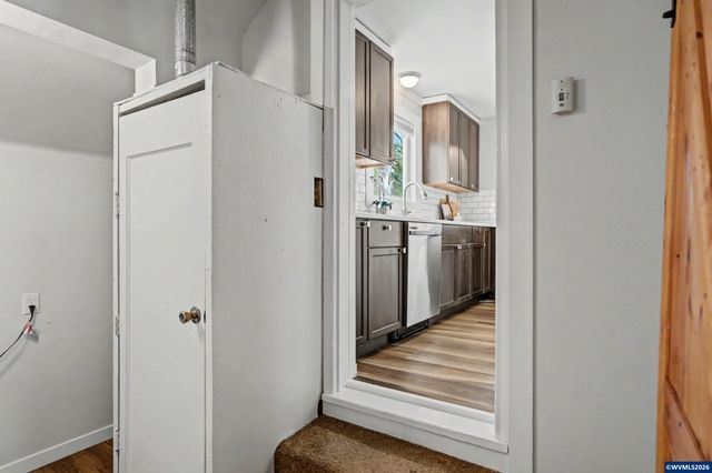 1745 SW 53rd St, Corvallis, OR 97333