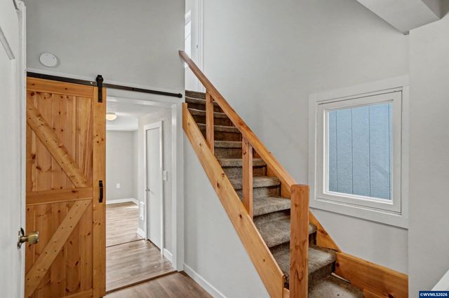 1745 SW 53rd St, Corvallis, OR 97333