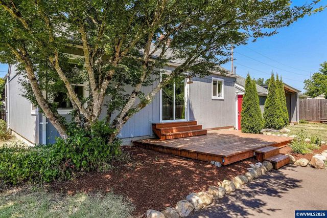 1745 SW 53rd St, Corvallis, OR 97333