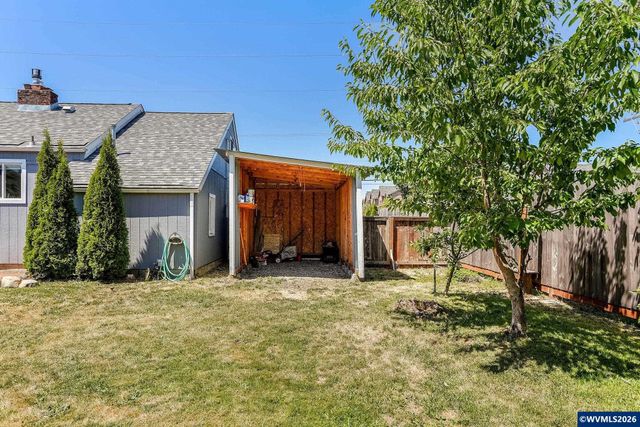 1745 SW 53rd St, Corvallis, OR 97333