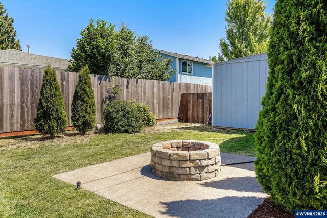 1745 SW 53rd St, Corvallis, OR 97333