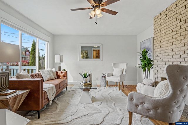 1745 SW 53rd St, Corvallis, OR 97333