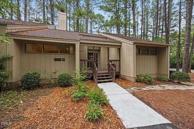 4100 Five Oaks Drive 27, Durham, NC 27707