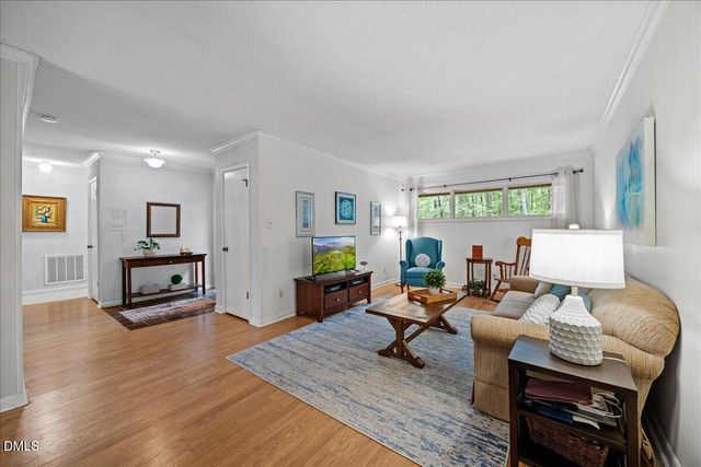 4100 Five Oaks Drive 27, Durham, NC 27707
