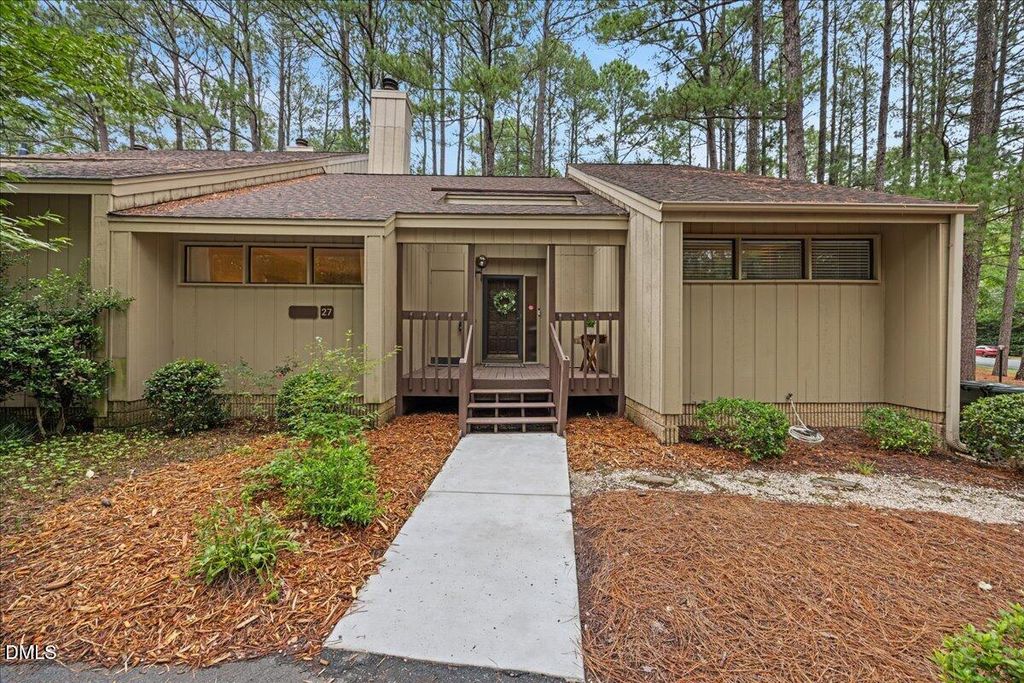 4100 Five Oaks Drive 27, Durham, NC 27707