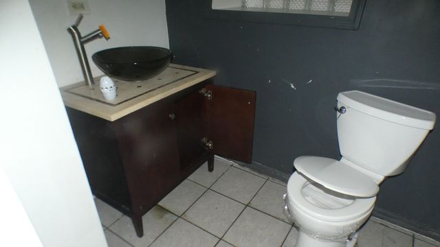 7618 S Carpenter Street, Chicago, IL 60620