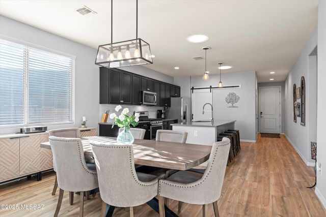 14282 E Hub Drive, Vail, AZ 85641