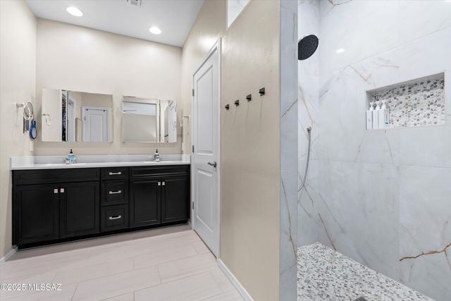 14282 E Hub Drive, Vail, AZ 85641