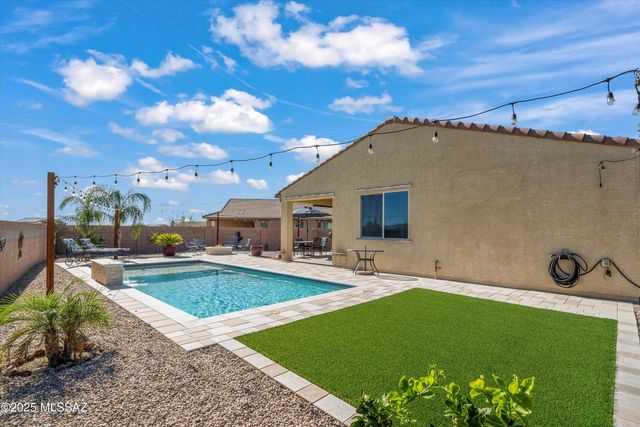 14282 E Hub Drive, Vail, AZ 85641