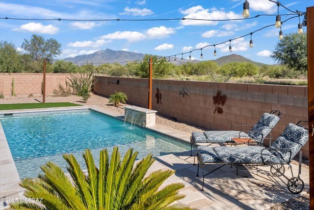 14282 E Hub Drive, Vail, AZ 85641