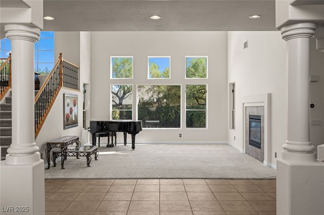 8095 Dark Hollow Place, Las Vegas, NV 89117