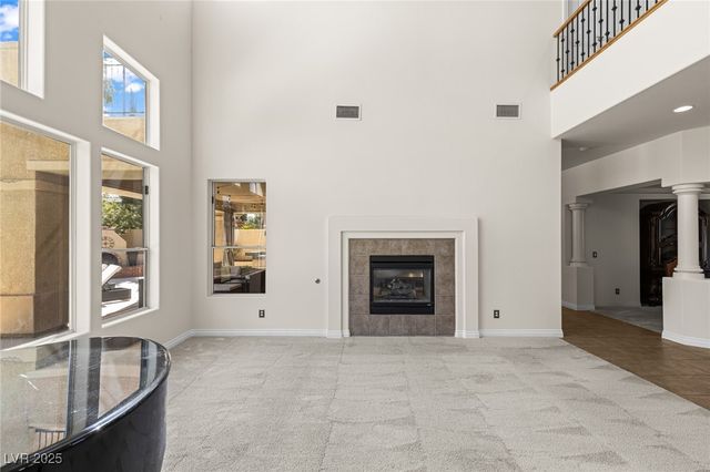 8095 Dark Hollow Place, Las Vegas, NV 89117