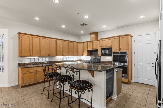 8095 Dark Hollow Place, Las Vegas, NV 89117