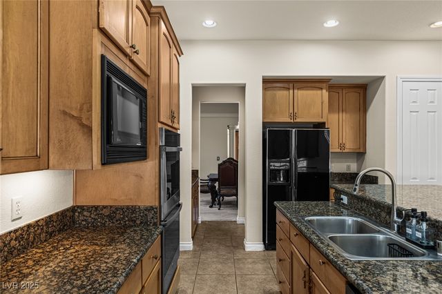 8095 Dark Hollow Place, Las Vegas, NV 89117