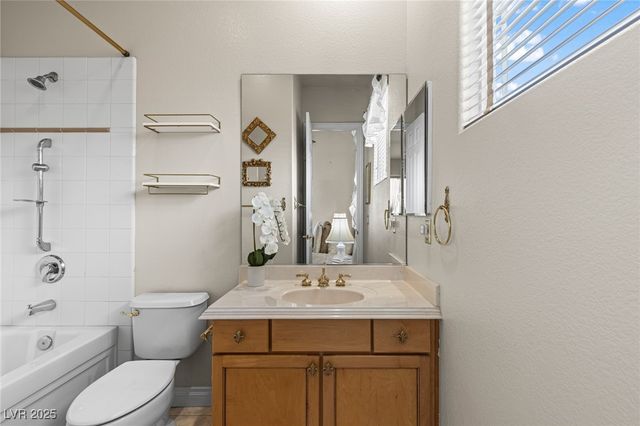 8095 Dark Hollow Place, Las Vegas, NV 89117