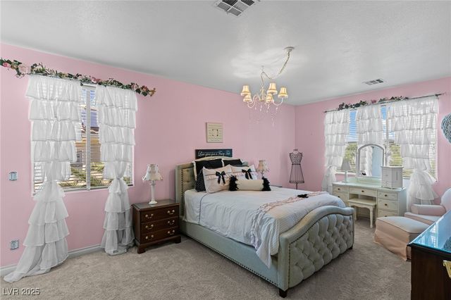 8095 Dark Hollow Place, Las Vegas, NV 89117